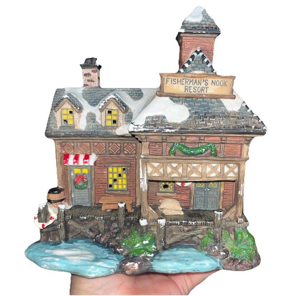 2004 Christmas Village Fisherman’s Nook Resort Light Up House